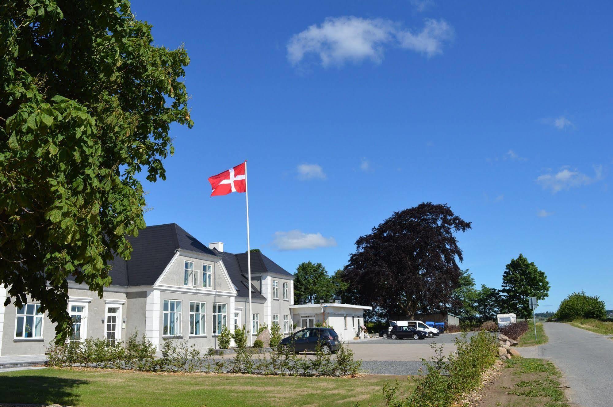 Bed and Breakfast Femhoj Jægerspris Esterno foto